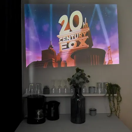 Elegant On Magheru Boulevard - The Art Of Living Simply Appartement