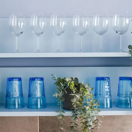 Elegant On Magheru Boulevard - The Art Of Living Simply