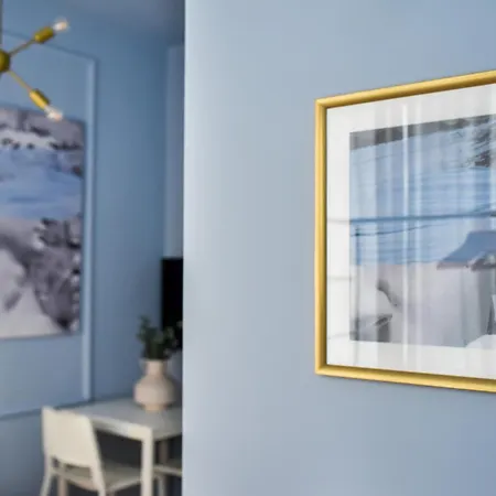 Appartement Elegant On Magheru Boulevard - The Art Of Living Simply *