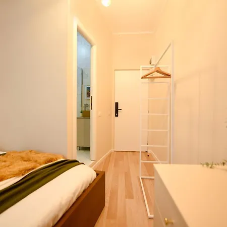 Elegant On Magheru Boulevard - The Art Of Living Simply 公寓 *