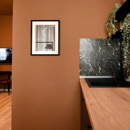 Elegant On Magheru Boulevard - The Art Of Living Simply Bucureşti