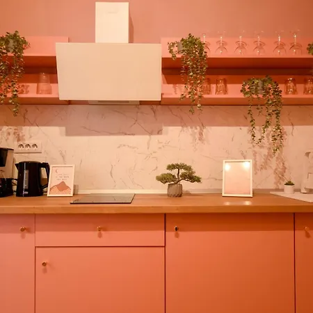 Elegant On Magheru Boulevard - The Art Of Living Simply 公寓