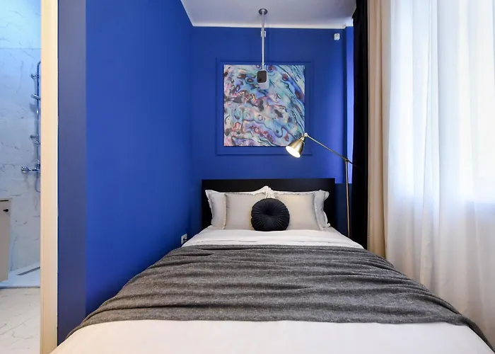 Elegant On Magheru Boulevard - The Art Of Living Simply * Bucureşti