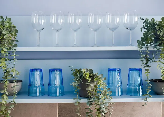 Elegant On Magheru Boulevard - The Art Of Living Simply