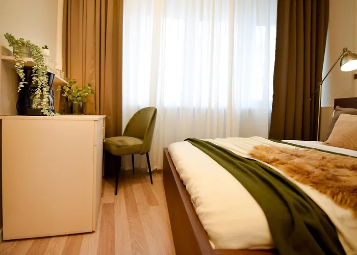 Elegant On Magheru Boulevard - The Art Of Living Simply Apartament *