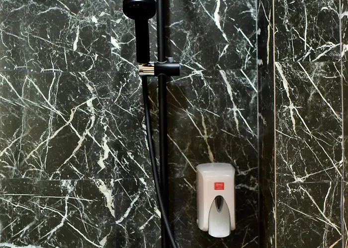 Apartament Elegant On Magheru Boulevard - The Art Of Living Simply