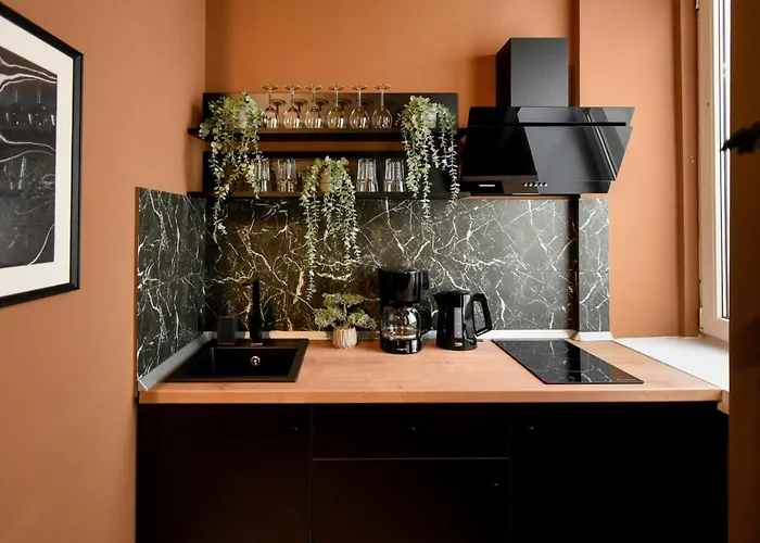 Elegant On Magheru Boulevard - The Art Of Living Simply Bucureşti