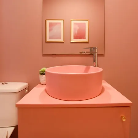 Elegant On Magheru Boulevard - The Art Of Living Simply Apartament Bukareszt