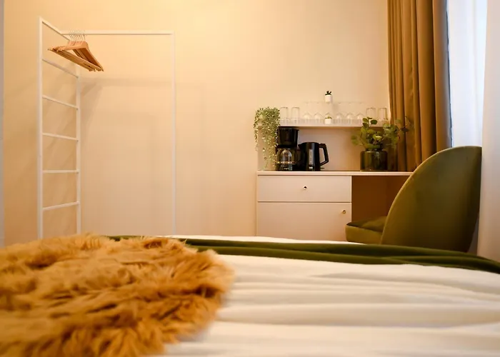 Elegant On Magheru Boulevard - The Art Of Living Simply Apartment Bucharest